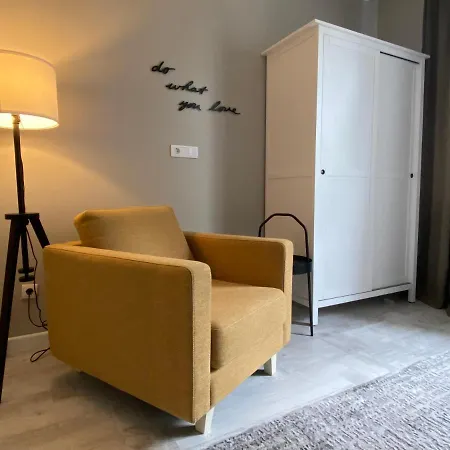 Apartman Teatar